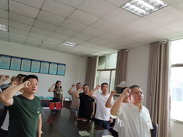 5efece40c79df.jpg 18F643ACE6CF602E5739103D5E0901B6.jpg