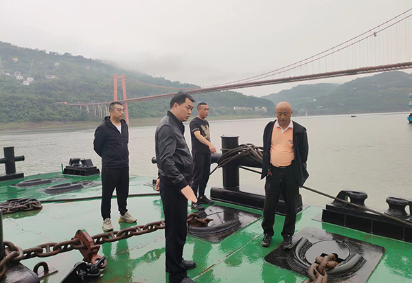 664162539e338.jpg 1.對(duì)客運(yùn)碼頭進(jìn)行專(zhuān)項(xiàng)防汛檢查.jpg